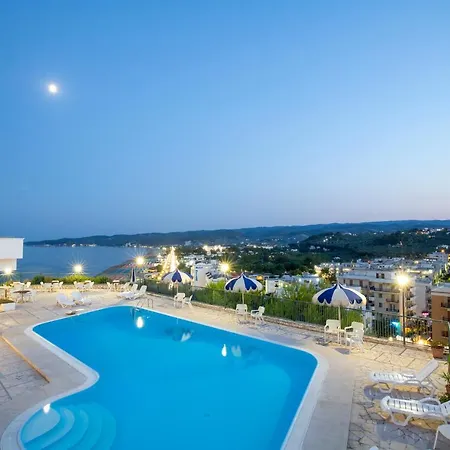 Aparthotel Svevo Sea House 3*