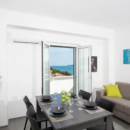 Aparthotel Svevo Sea House
